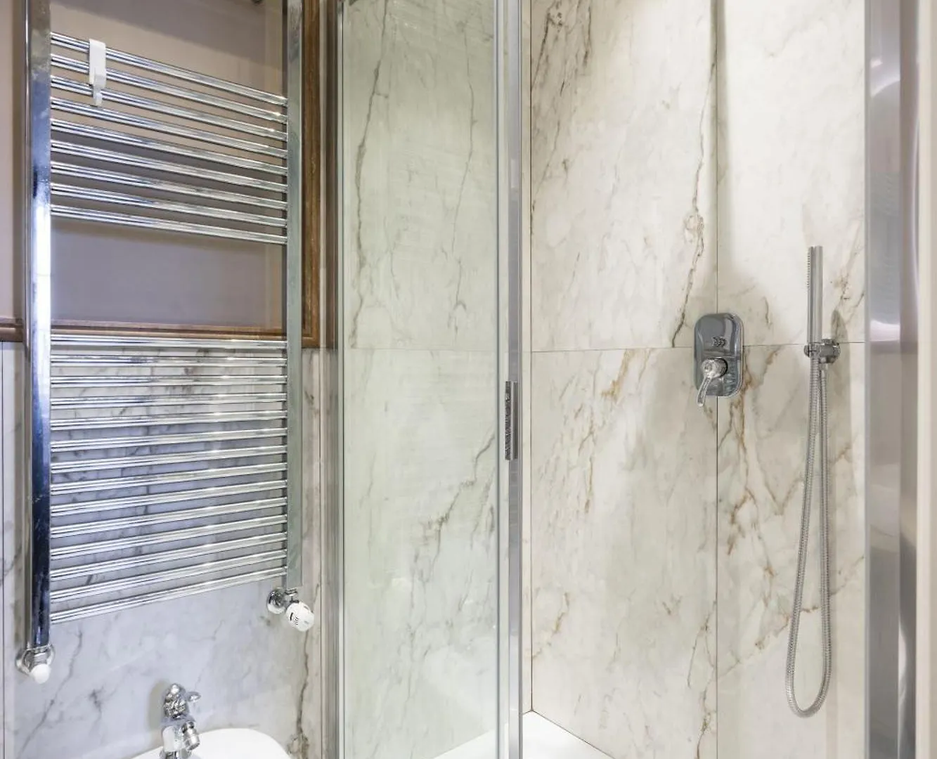 Albizi Penthouse Luxury Apartment In Florence By Palazzo Pazzi Vitali