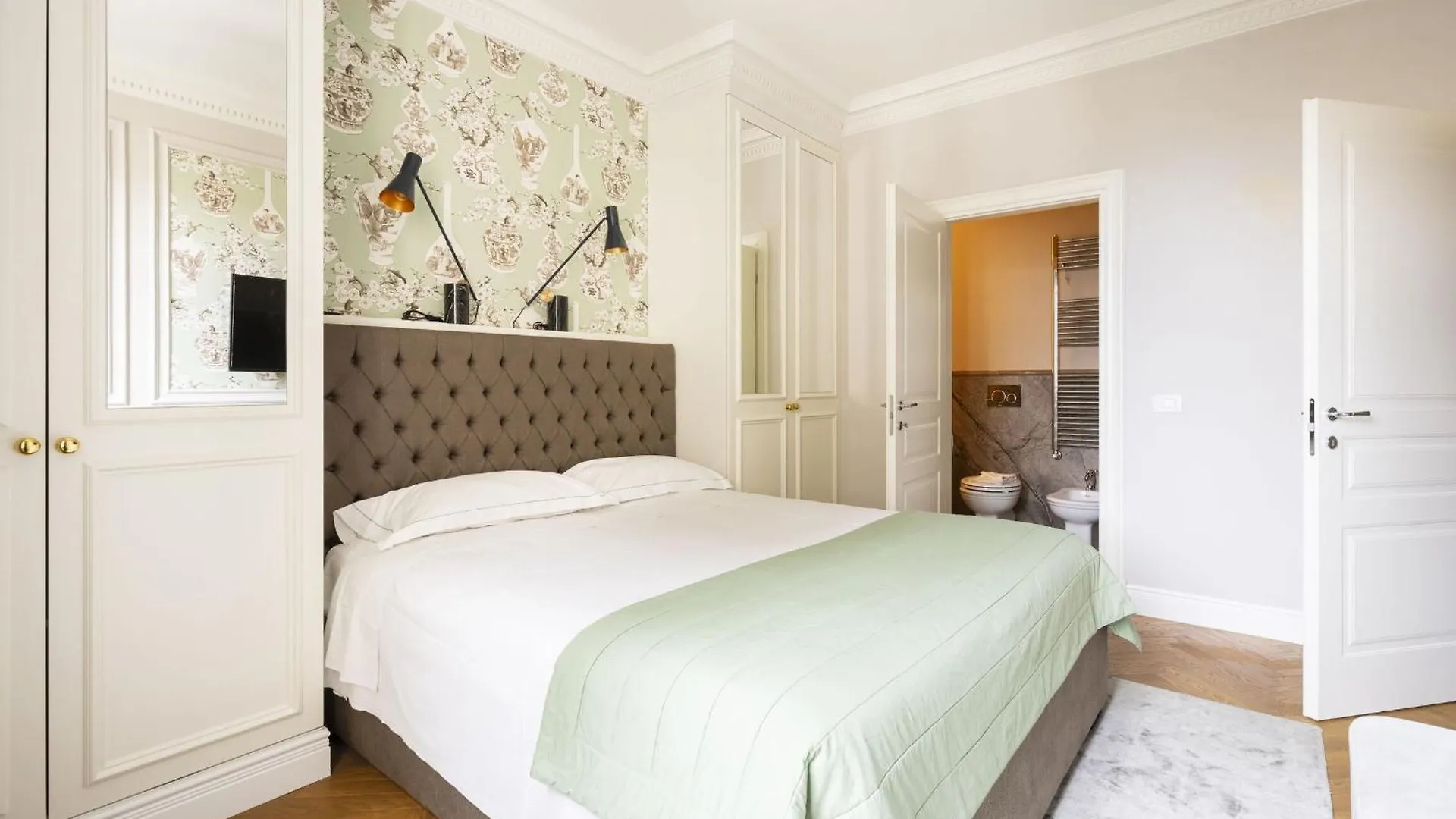 Albizi Penthouse Luxury Apartment In Florence By Palazzo Pazzi Vitali