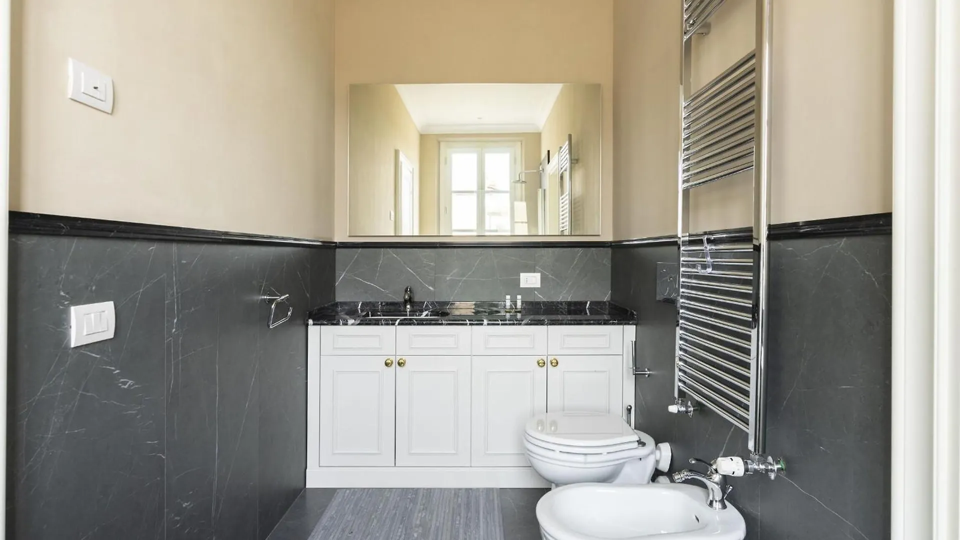 Albizi Penthouse Luxury Apartment In Florence By Palazzo Pazzi Vitali