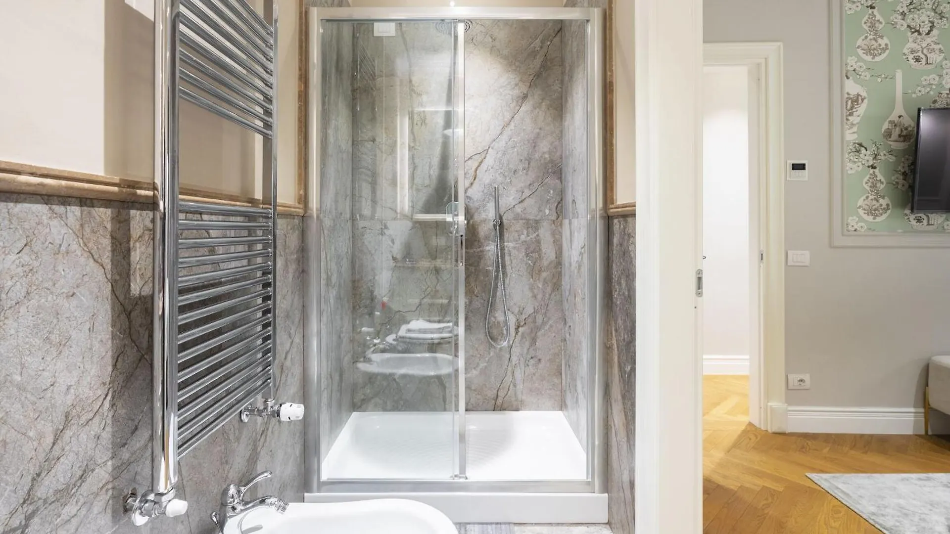 Albizi Penthouse Luxury Apartment In Florence By Palazzo Pazzi Vitali